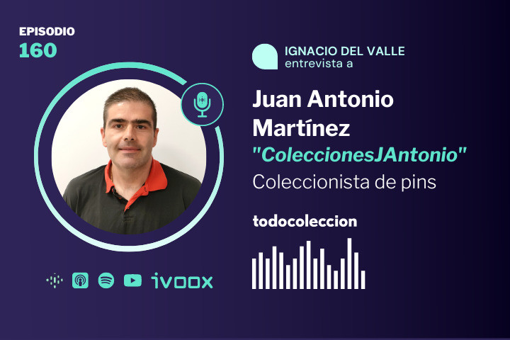 Juan Antonio Mart&iacute;nez, coleccionista de pins