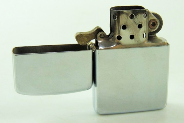 Zippo mechero legendario de coleccion