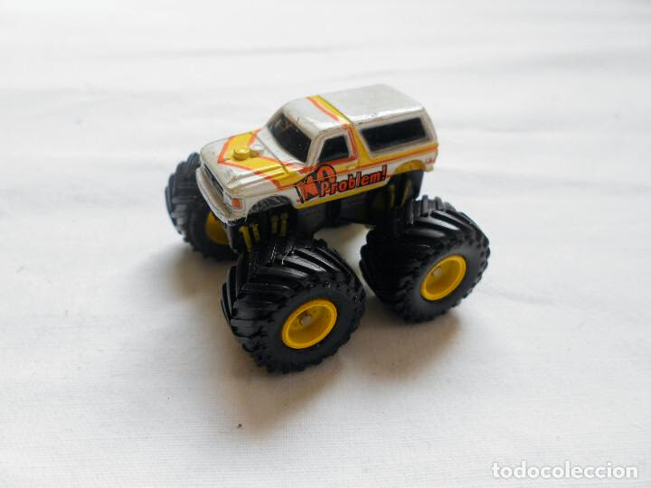Miniaturas con grandes historias. Micro Machines ofreció diversión, coleccionismo y creatividad, convirtiéndose en un fenómeno de juego entre niños noventeros.