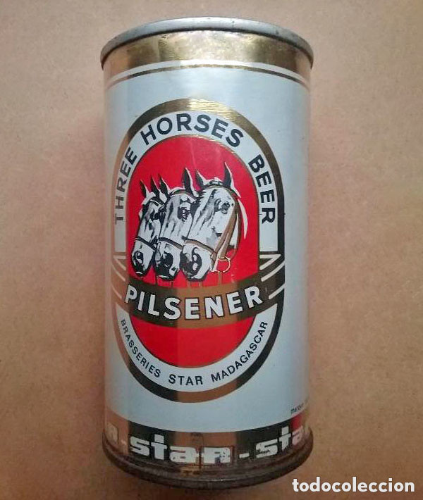 Lata de cerveza Three Horses Beer Madagascar.