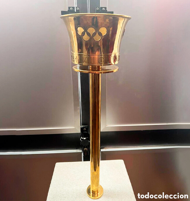 Antorcha olímpica preparada para los JJOO cancelados de Londres de 1944.