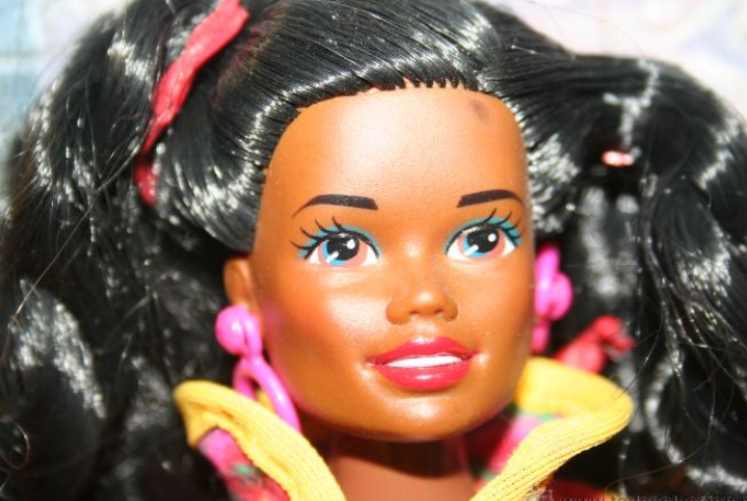 Barbie mulata
