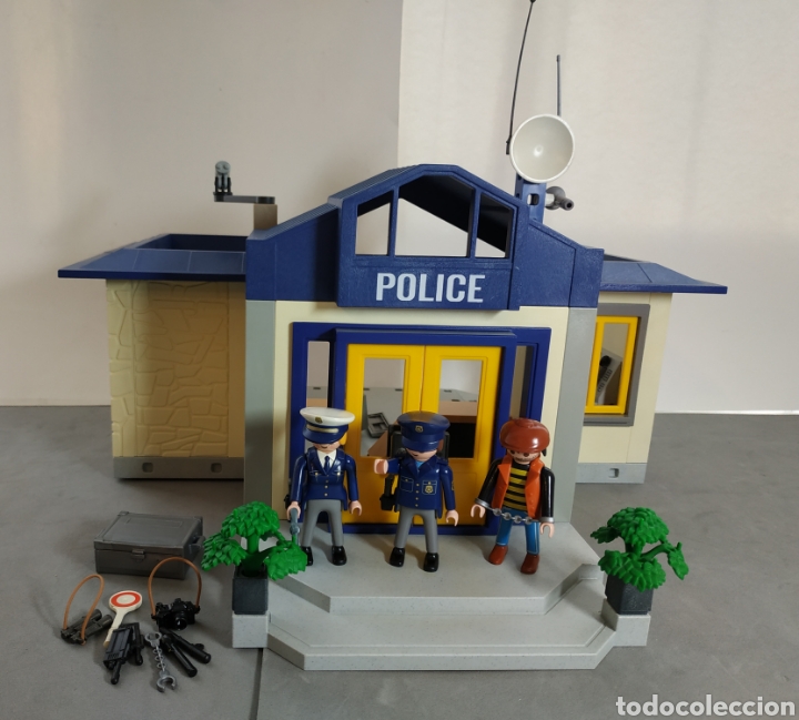 Comisaría Playmobil