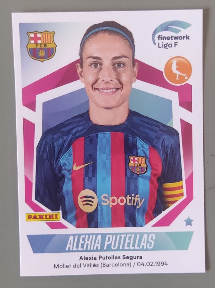 Cromo de futbol femenino jugadora Alexa Putellas
