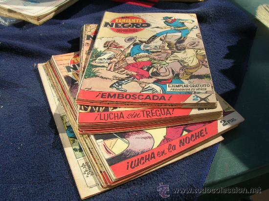 Tebeos: EL TENIENTE NEGRO SUELTA COMPLETA Y ORIGINAL - Foto 1
