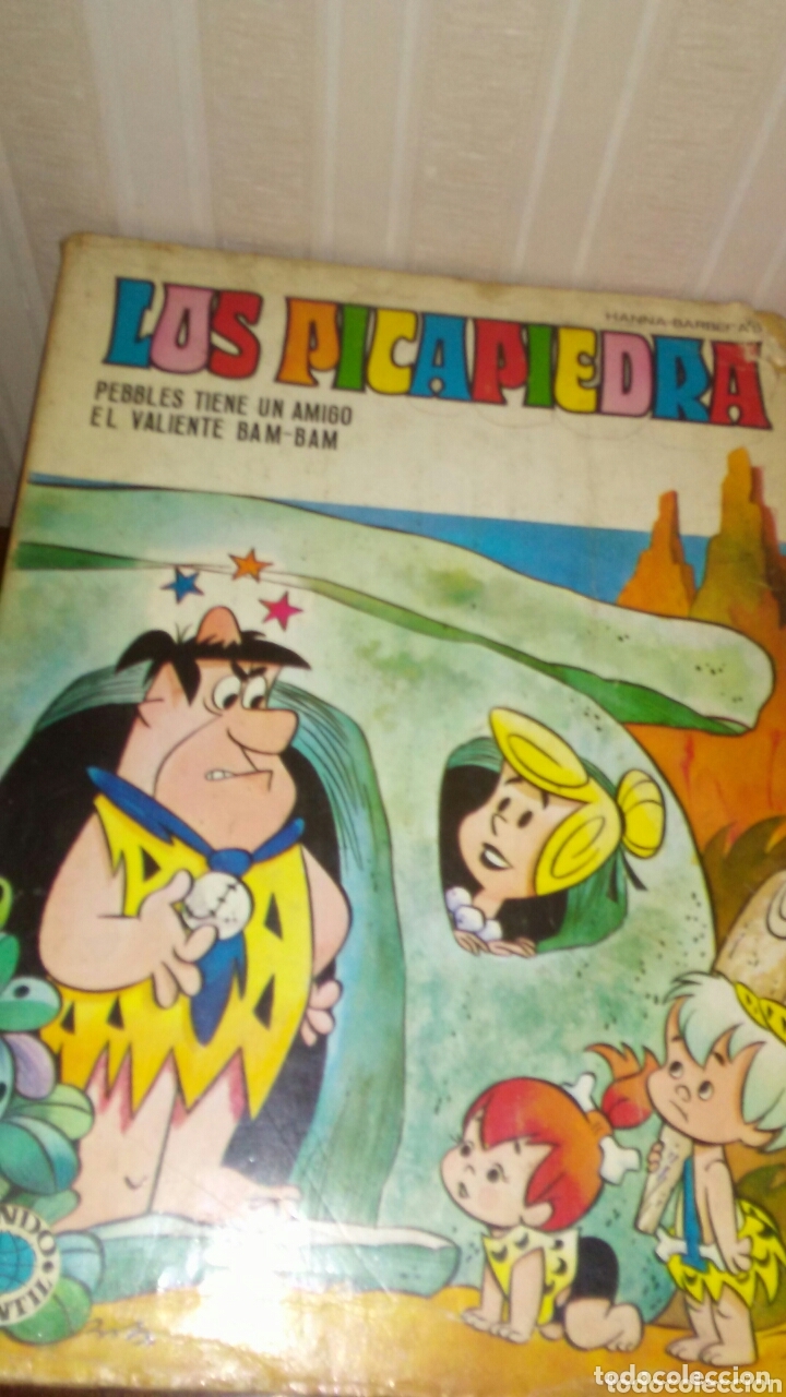 Tebeos: Cuento de los Picapiedra a&ntilde;o 1970,el libro esta perfecto la funda un poco desgastada