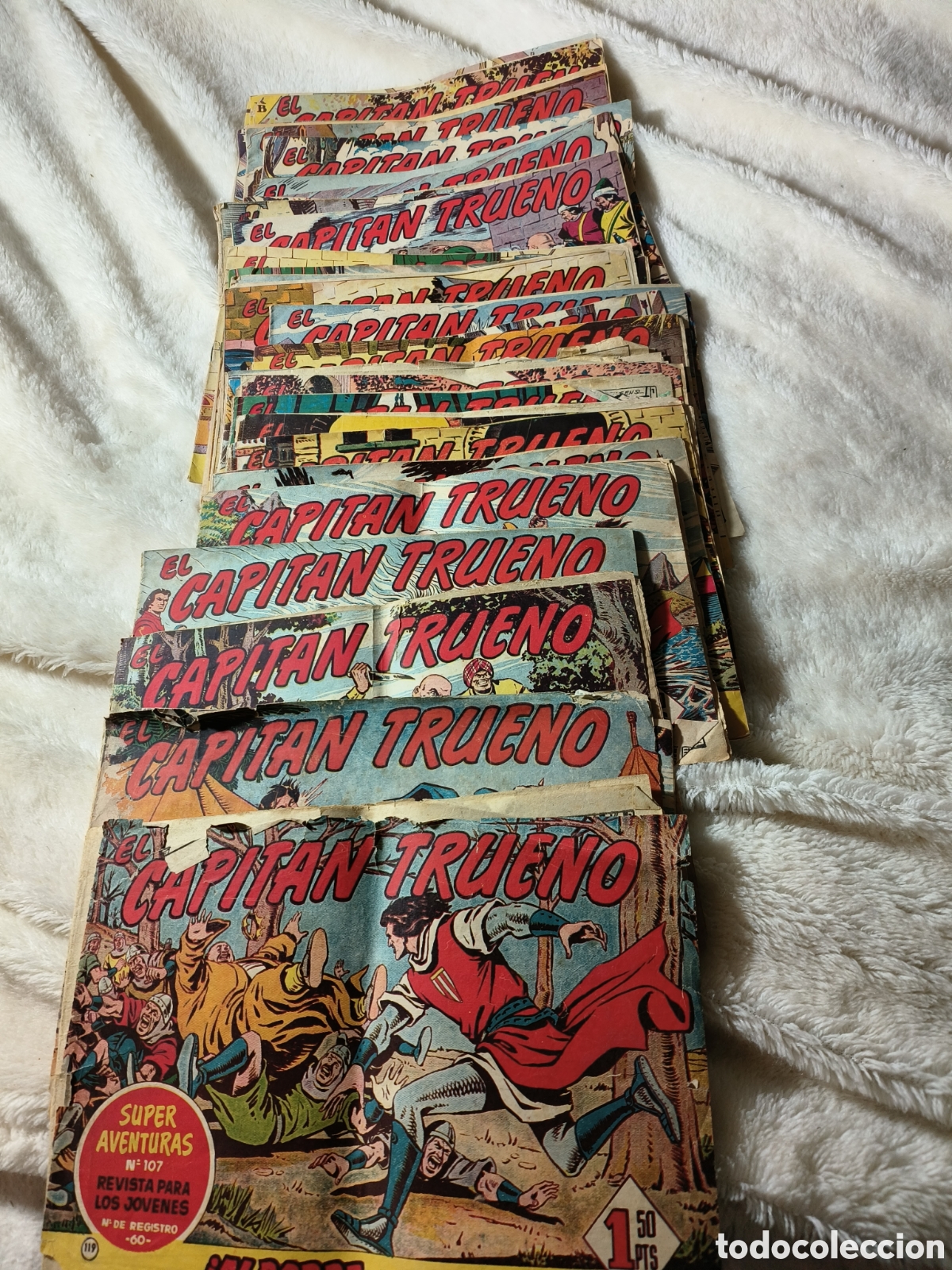 Tebeos: Lote 35 comics Capitan Trueno de Bruguera - Foto 1