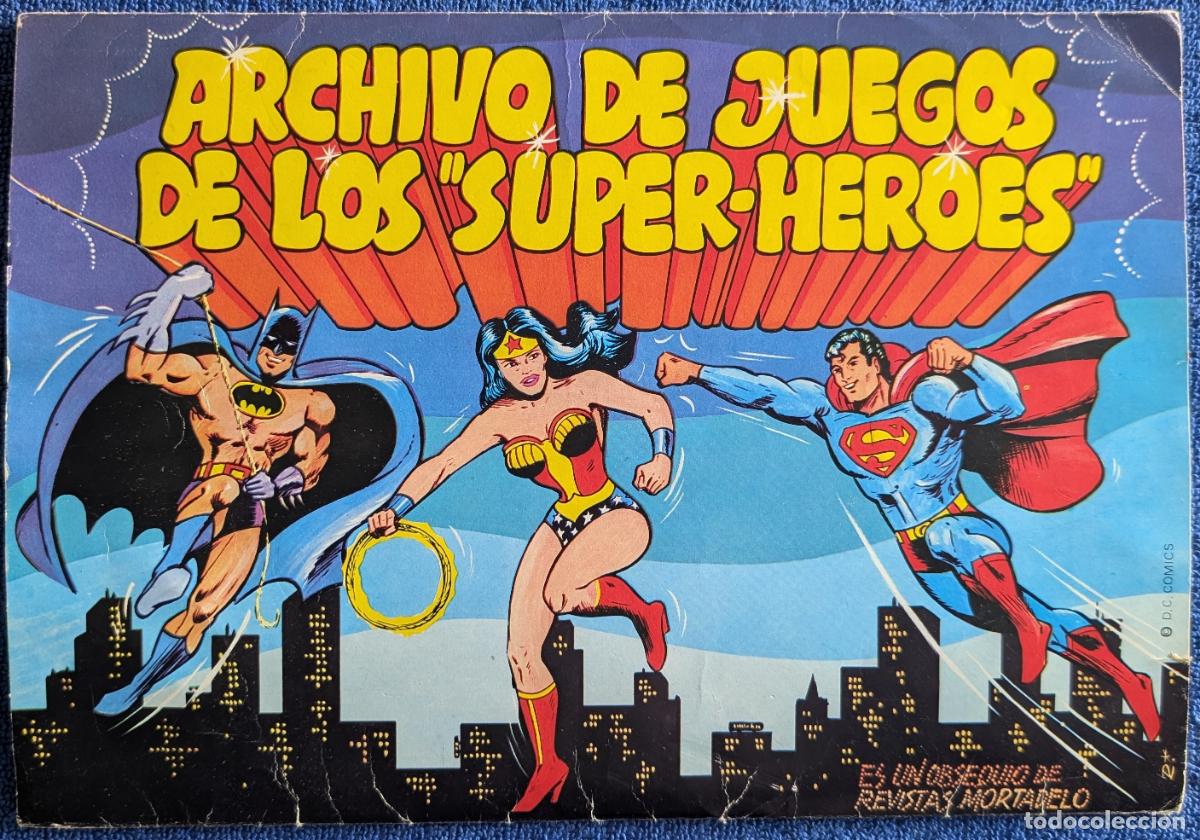 Tebeos: ARCHIVO DE JUEGOS DE LOS SUPER-HEROES / BATALLAS ESPACIALES - Mortadelo - Zipi y Zape (1980)
