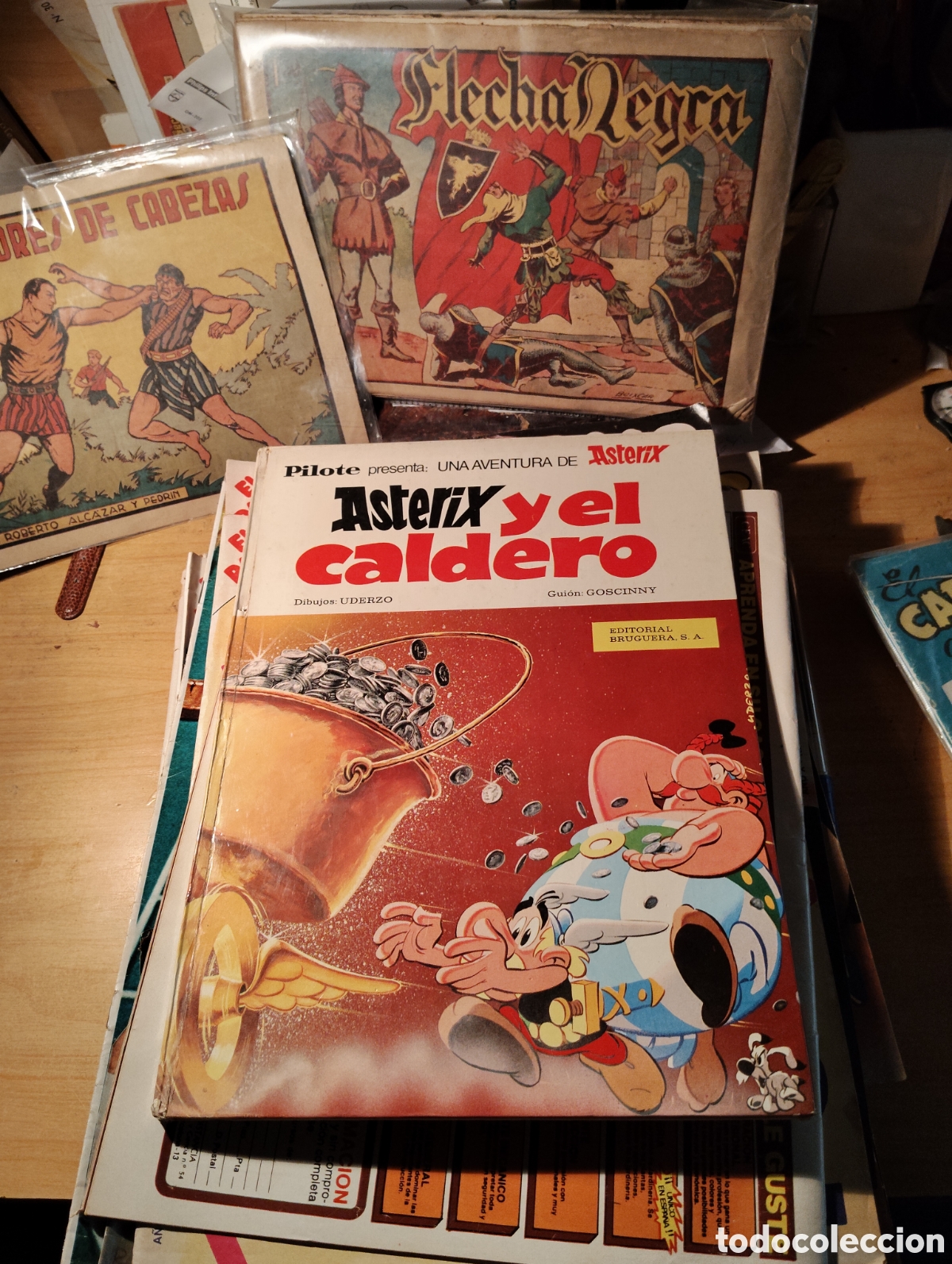Tebeos: Ast&eacute;rix y el caldero bruguera