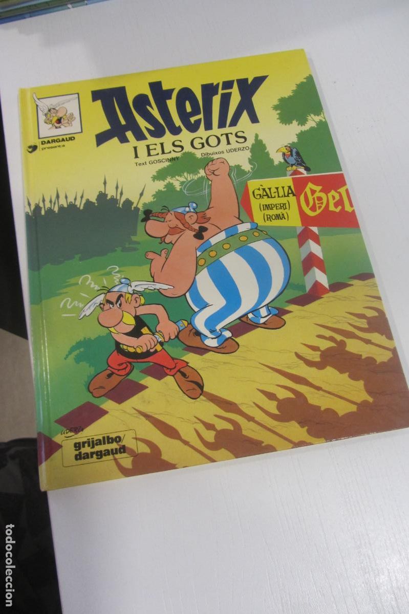 Tebeos: ASTERIX I ELS GOTS N&ordm; 2 TAPA DURA GOSCINNY UDERZO CATAL&Agrave; GRIJALBO BUEN ESTADO ARX375