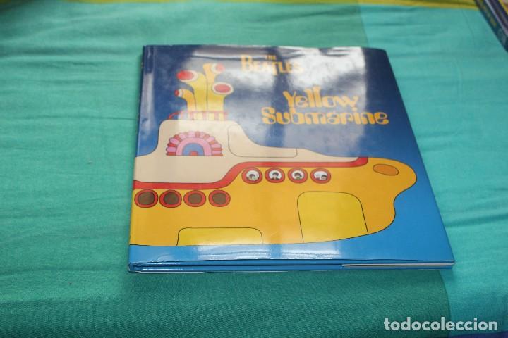 Tebeos: THE BEATLES YELLOW SUBMARINE LIBRO EN INGLES
