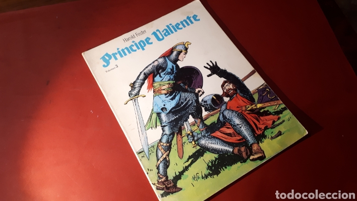 Tebeos: PRINCIPE VALIENTE VOLUMEN 3 HAROLD FOSTER - Foto 1