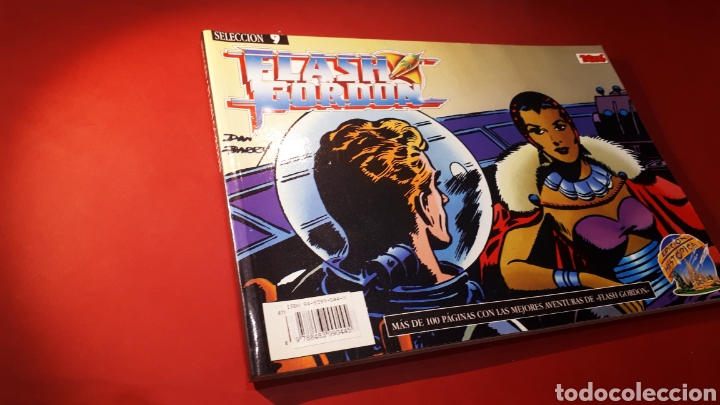 Tebeos: EXCELENTE ESTADO FLASH GORDON SECCION 9 EDICION HISTORICA - Foto 1
