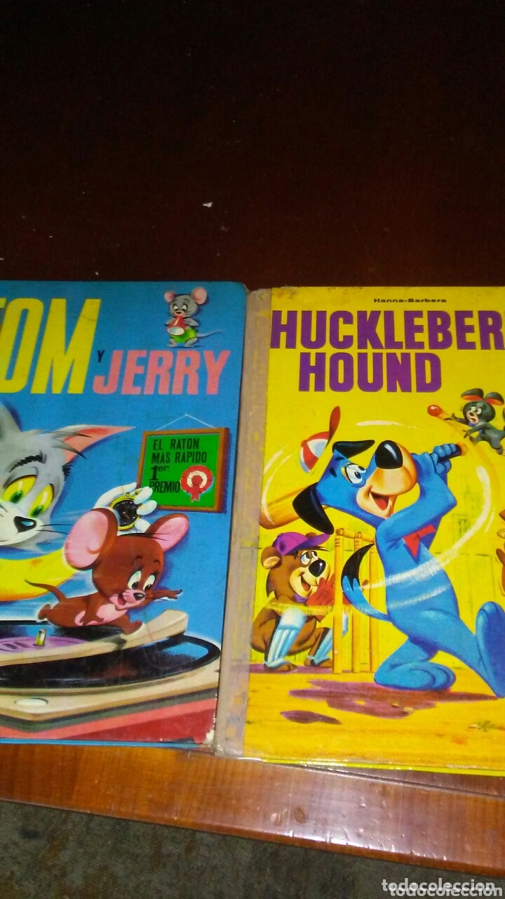 Tebeos: 2 tomos de edicciones Laida a&ntilde;o 1968 ,tomy Jerry -Huckleberry -Hound