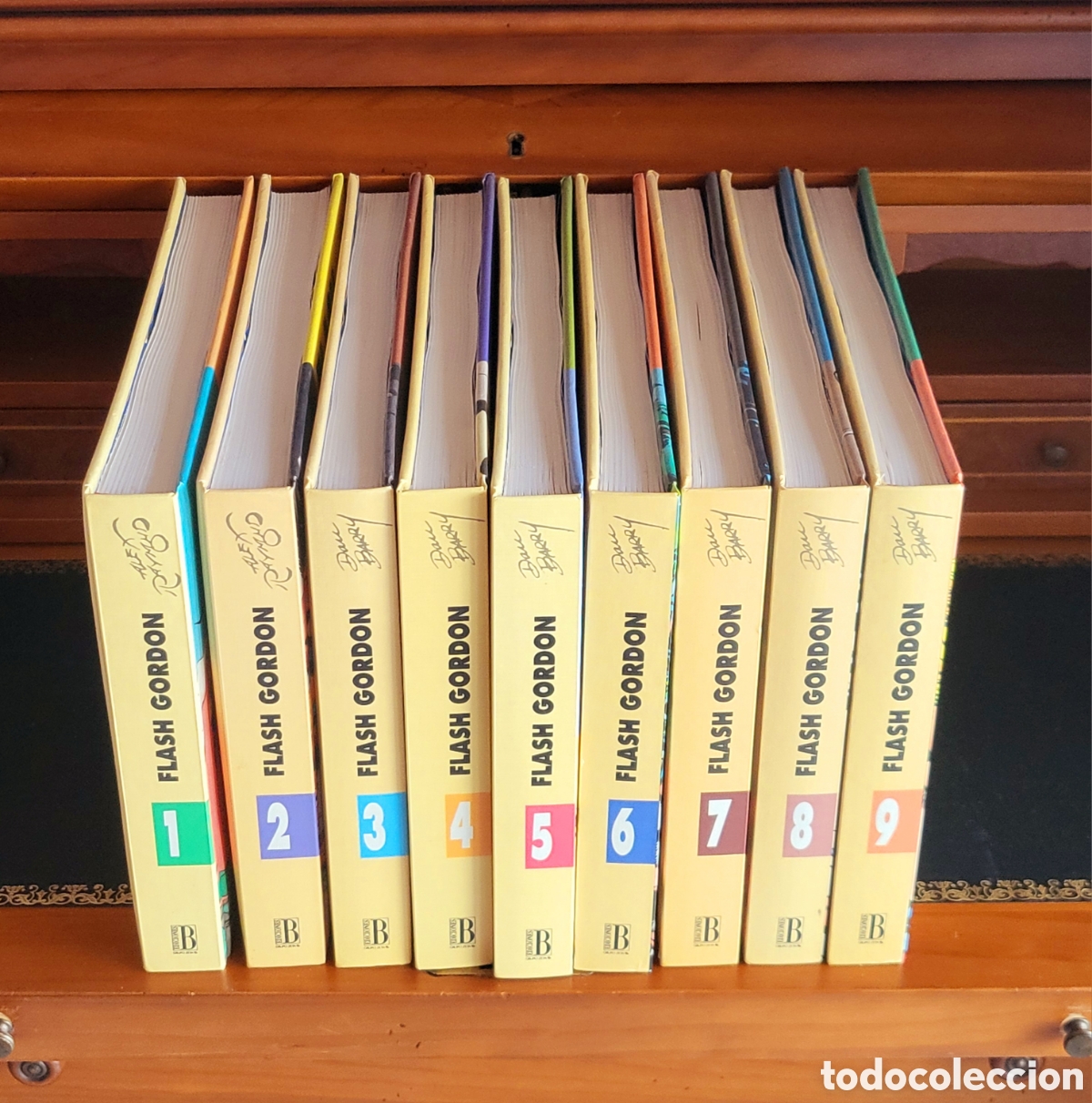 Tebeos: Colecci&oacute;n Flash Gordon en tomos - Foto 2