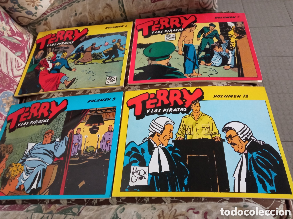 Tebeos: Volumenes 7,8,9 y 12 de Terry y los Piratas - Foto 1