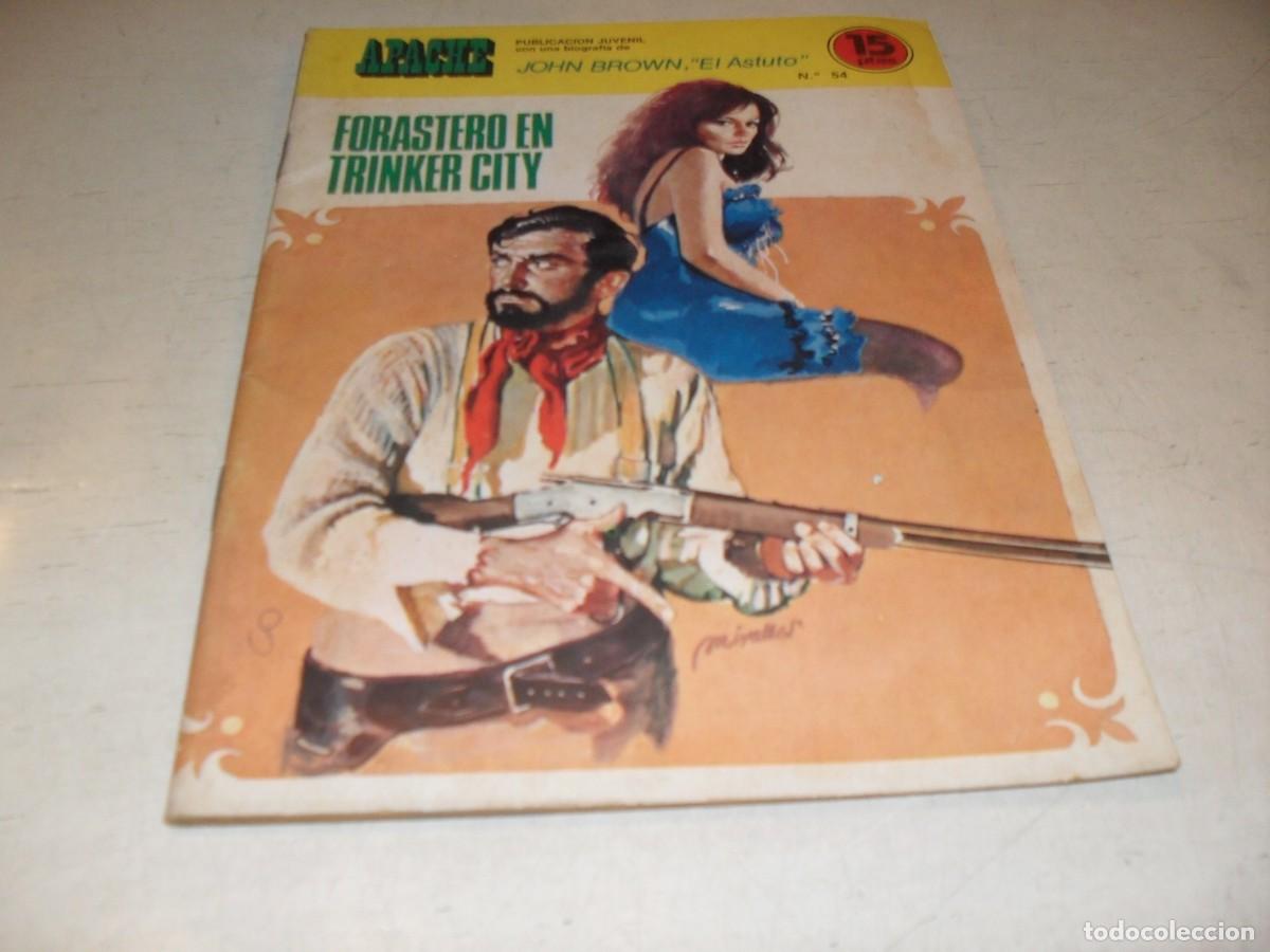 Tebeos: APACHE N&ordm; 54 FORASTERO EN TRINKER CITY,CON SUS MISMAS ARMAS EN CONTRAPORTADA,DE 64.EDITA ANCEO,1974