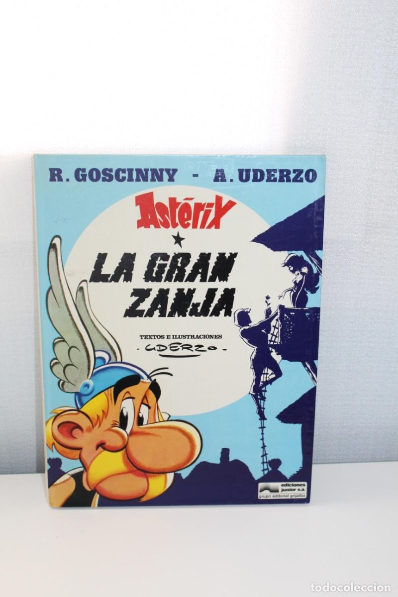 Tebeos: TEBEO DARGAUD ASTERIX LA GRAN ZANJA N&ordm;25 ILUSTRACIONES DE UDERZO