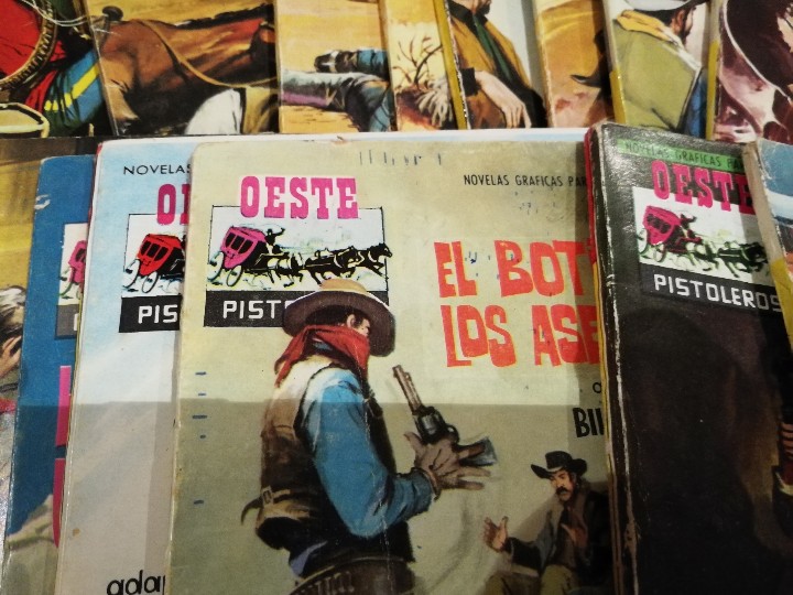 Tebeos: LOTE 44 EJEMPLARES OESTE PISTOLEROS - Foto 3