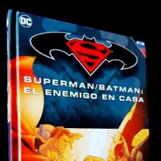 Tebeos: EXCELENTE - BATMAN/SUPERMAN: EL ENEMIGO EN CASA (TOMO 25) - ECC / SALVAT. Lote 222840555