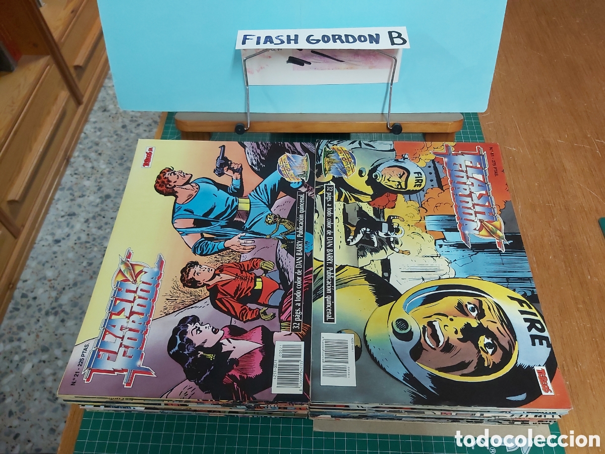 Tebeos: * FLASH GORDON * RAYMOND & BARRY * COMPLETA 67N&ordm; * EDICIONES B 1989 * - Foto 1