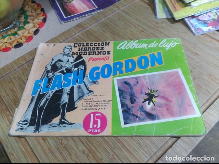 Tebeos: FLASH GORDON 2 Album de Lujo N&ordm; 2 y 4 - Foto 1