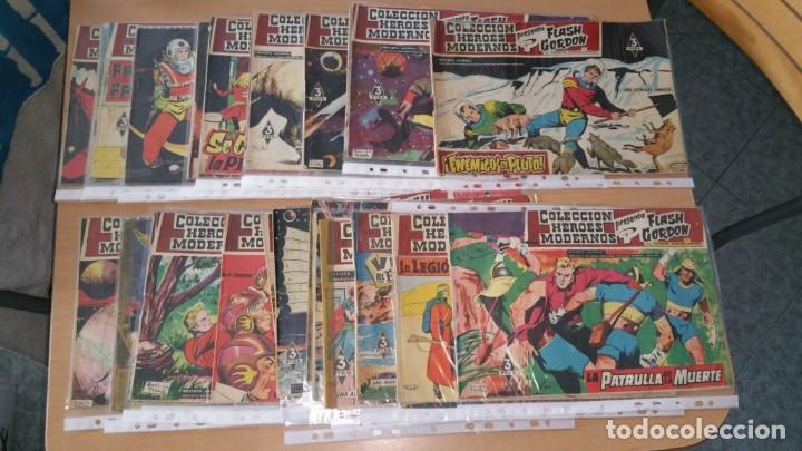 Tebeos: Lote 26 comics FLASH GORDON DOLAR entre 5 y 63 HEROES MODERNOS - Foto 1