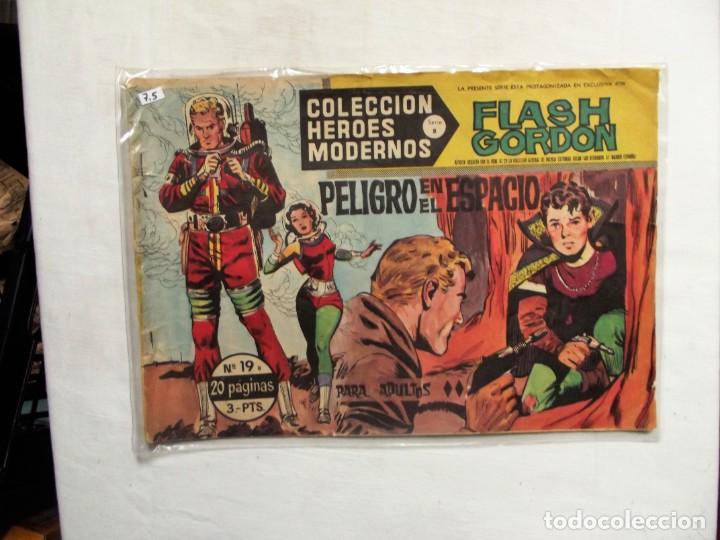 Tebeos: FLASH GORDON N&ordm; 19 PELIGRO EN EL ESPACIO COLECCION HEROES MODERNOS - Foto 1