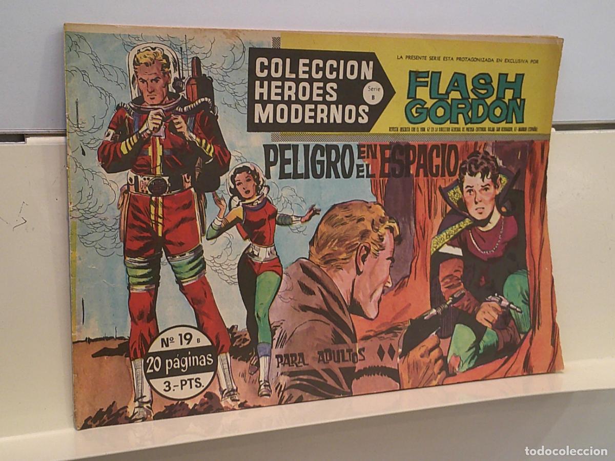 Tebeos: FLASH GORDON N&ordm; 19 PELIGRO EN EL ESPACIO - HEROES MODERNOS SERIE B - DOLAR - Foto 1