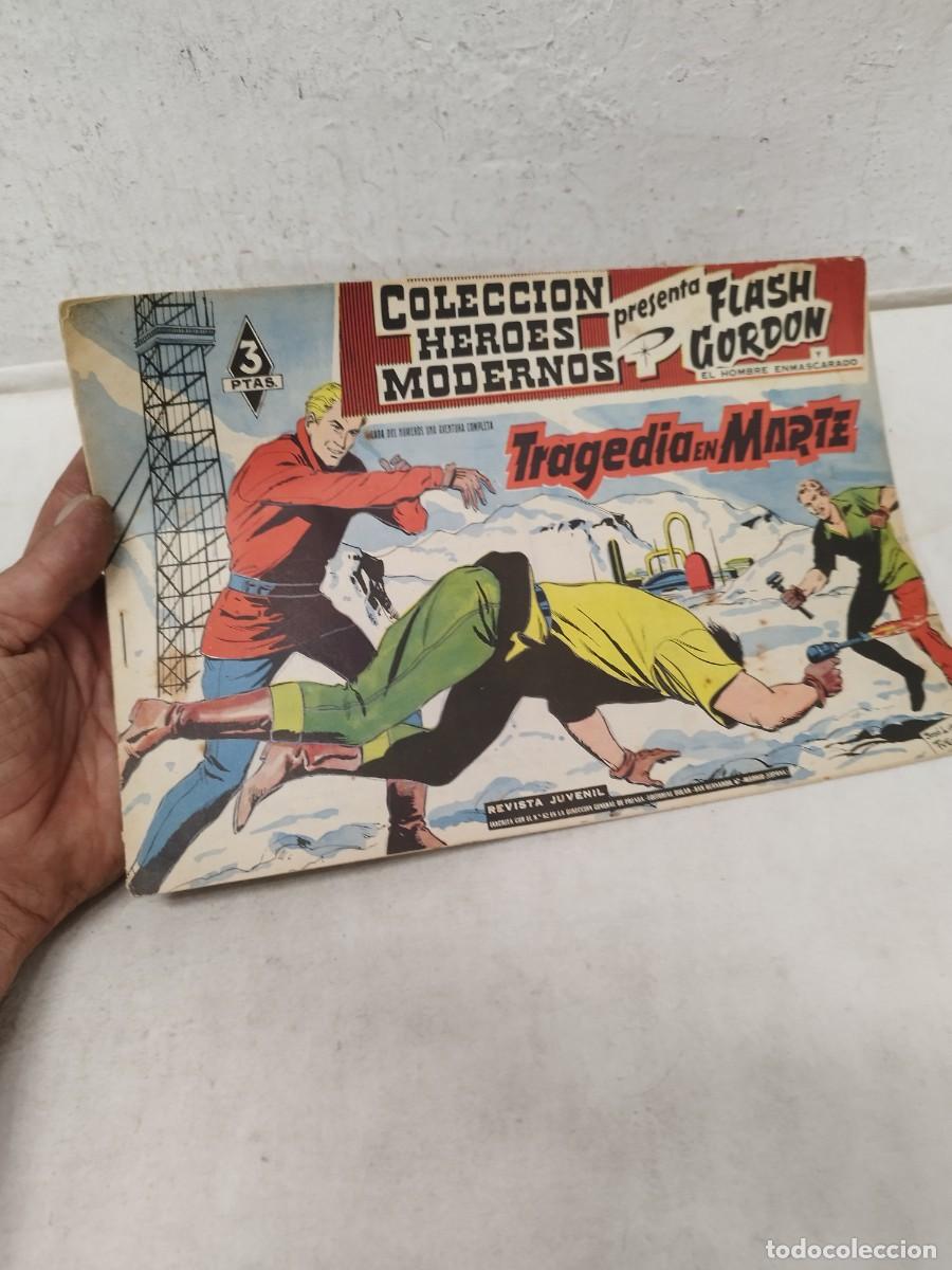 BDs: Comic Colecci&oacute;n H&eacute;roes Modernos, Flash Gordon y El Hombre Enmascarado. Tragedia en marte.
