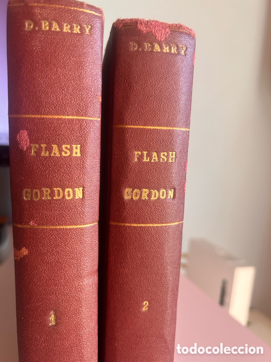 Tebeos: Flash Gordon &ndash; D. Barry &ndash; Editorial D&oacute;lar &ndash; Lote de 2 tomos encuadernados, 1 y 2