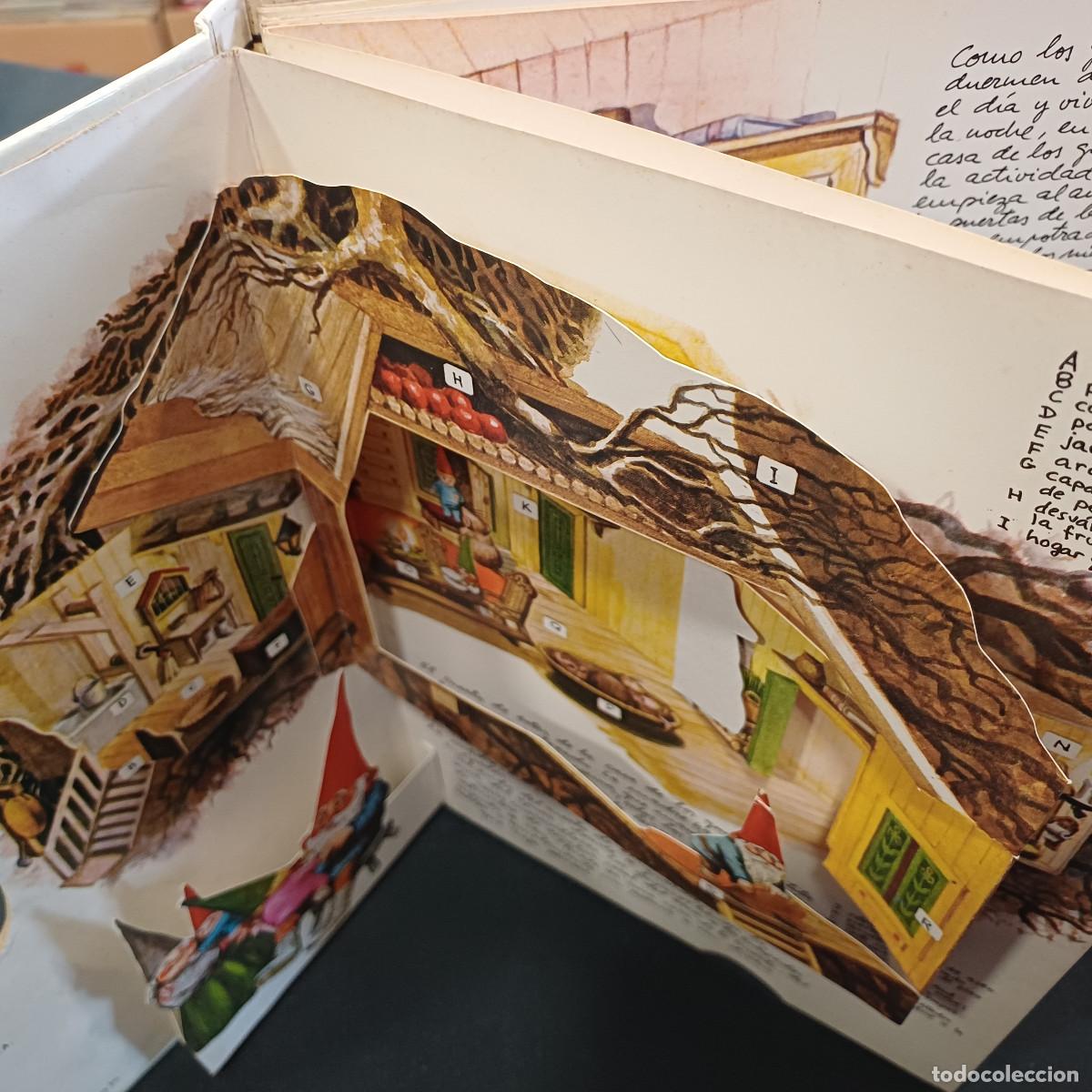 Tebeos: LOS GNOMOS/UN LIBRO MAGICO/MONTENA. - Foto 2