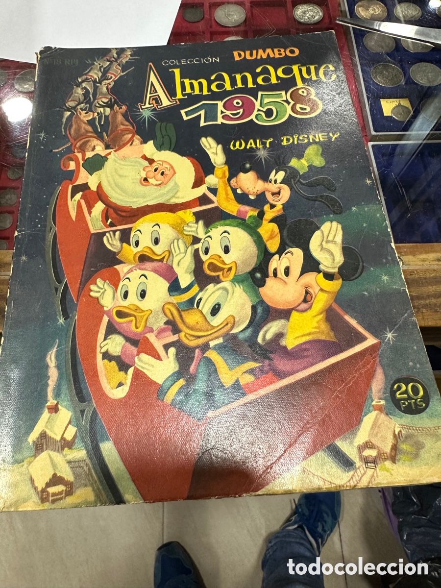 Tebeos: Lote de 10 libros dumbo y almanaques - Foto 1