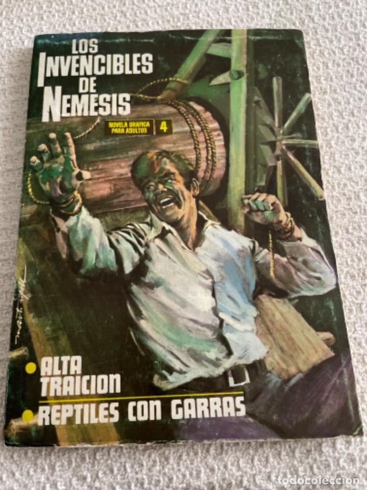 Livros de Banda Desenhada: LOS Invencibles de Nemesis, 4