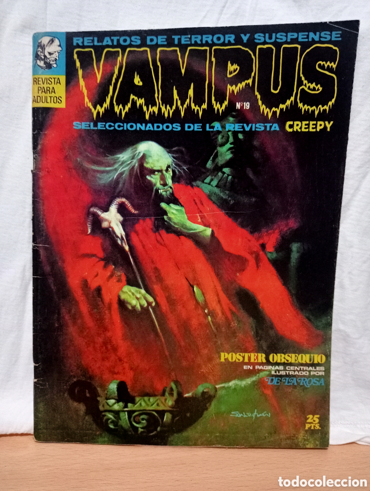 Tebeos: Comic Vampus terror contiene el poster