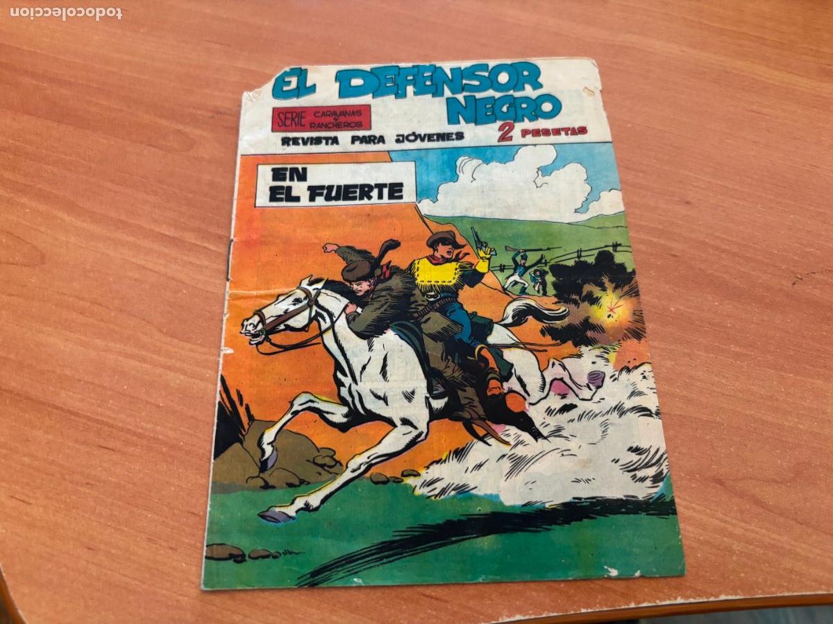 Tebeos: EL DEFENSOR NEGRO N&ordm; 11 (MAGA) (COB246) - Foto 1