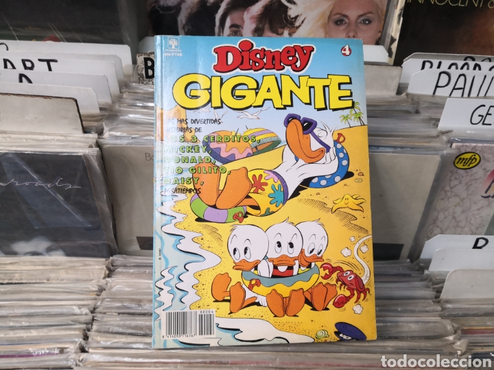 Tebeos: Disney gigante 4 - Foto 1