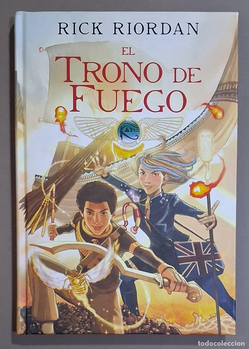 Tebeos: El trono de fuego. Novela gr&aacute;fica. Rick Riordan. Montena 2019. 1&ordf; edici&oacute;n! 24 cm. Como nuevo!!