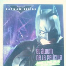 Tebeos: BATMAN BEGINS / ALBUM DE LA PELICULA / GAVIOTA 2005