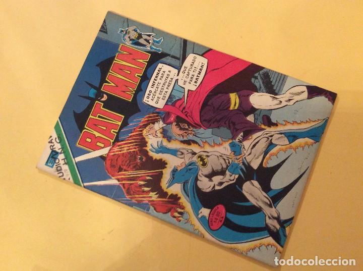 Tebeos: BATMAN (NOVARO). N&ordm; 929 - Foto 1