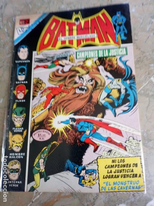 Tebeos: Batman N&ordm; 699 NOVARO - Foto 1