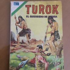 Tebeos: TUROK - Nº 64. NOVARO - 1974. EL GUERRERO DE PIEDRA. Lote 244776890