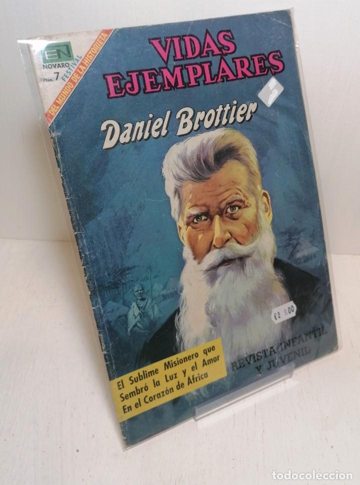 Tebeos: Comic: &rdquo;Vidas ejemplares Daniel Brottier&rdquo; edit. Novaro - Foto 1