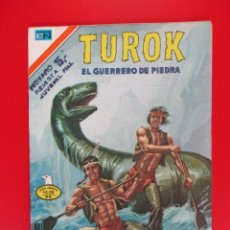 Tebeos: TUROK (1969, NOVARO) 145 · 15-VIII-1977 · TUROK EL GUERRERO DE PIEDRA. Lote 361785915