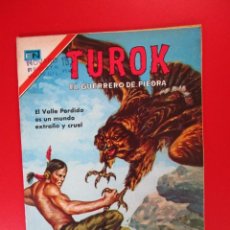 Tebeos: TUROK (1969, NOVARO) 146 · 1-IX-1977 · TUROK EL GUERRERO DE PIEDRA. Lote 361786310