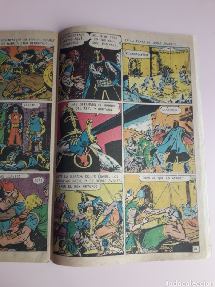 Tebeos: Conan el B&aacute;rbaro num 10. Ed Novaro. Con el P&oacute;ster. - Foto 3