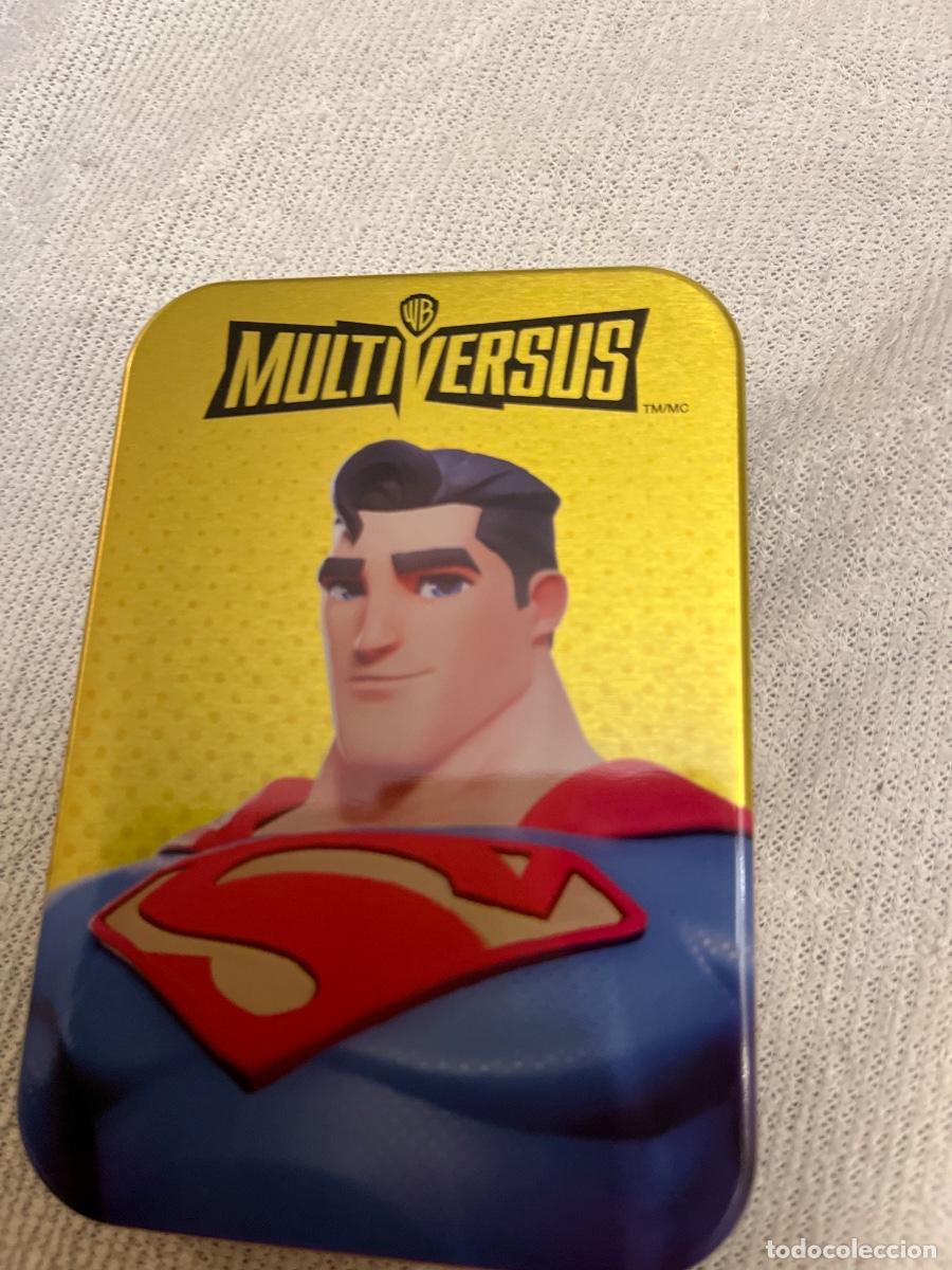 Tebeos: Lata y pegatinas Superman MultiVersus - Foto 2