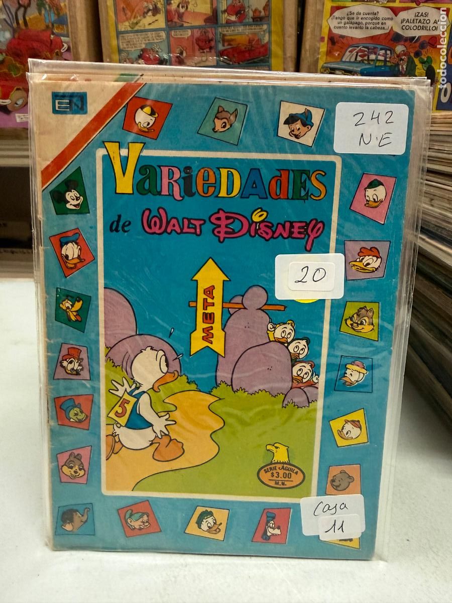 Tebeos: VARIEDADES DE WALT DISNEY EDITORIAL NOVARO SERIE AGUILA NUMERO 242