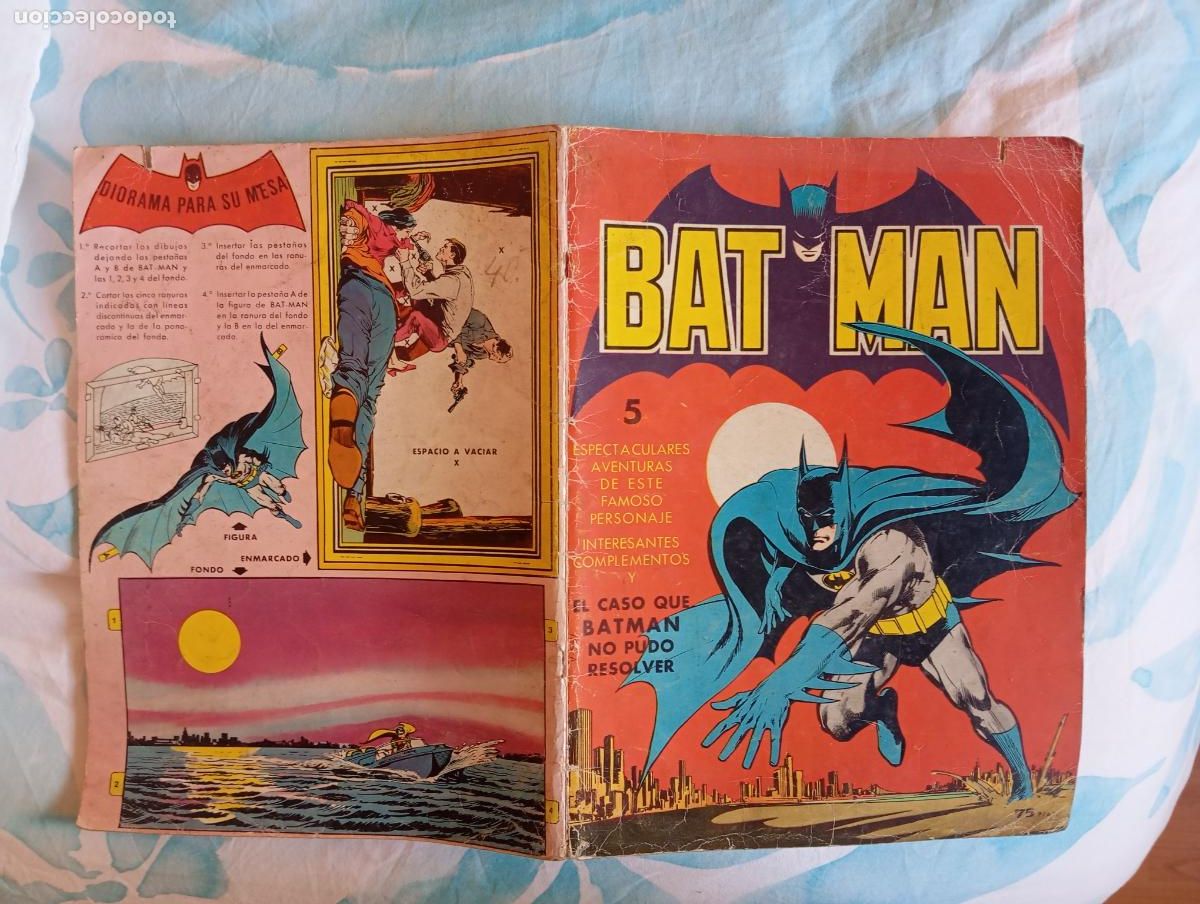 Tebeos: BATMAN. ALBUM GIGANTE 25 X 34,8 CM. 5 AVENTURAS CON DIORAMA VALENCIANA