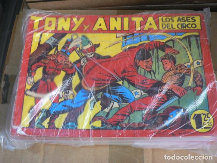 Tebeos: LOTE DE TONI Y ANITA 95 EJEMPLARES - Foto 1